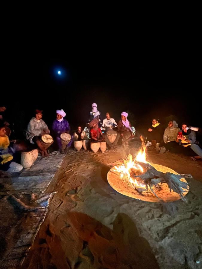 Merzouga Camp & Desert Activities מראה חיצוני תמונה