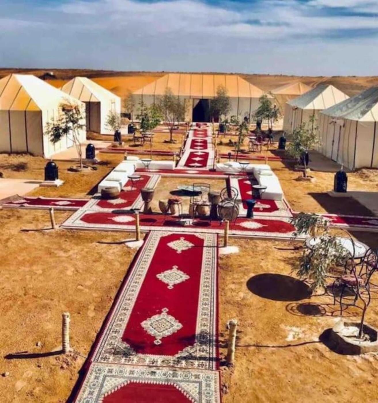 Merzouga Camp & Desert Activities מראה חיצוני תמונה